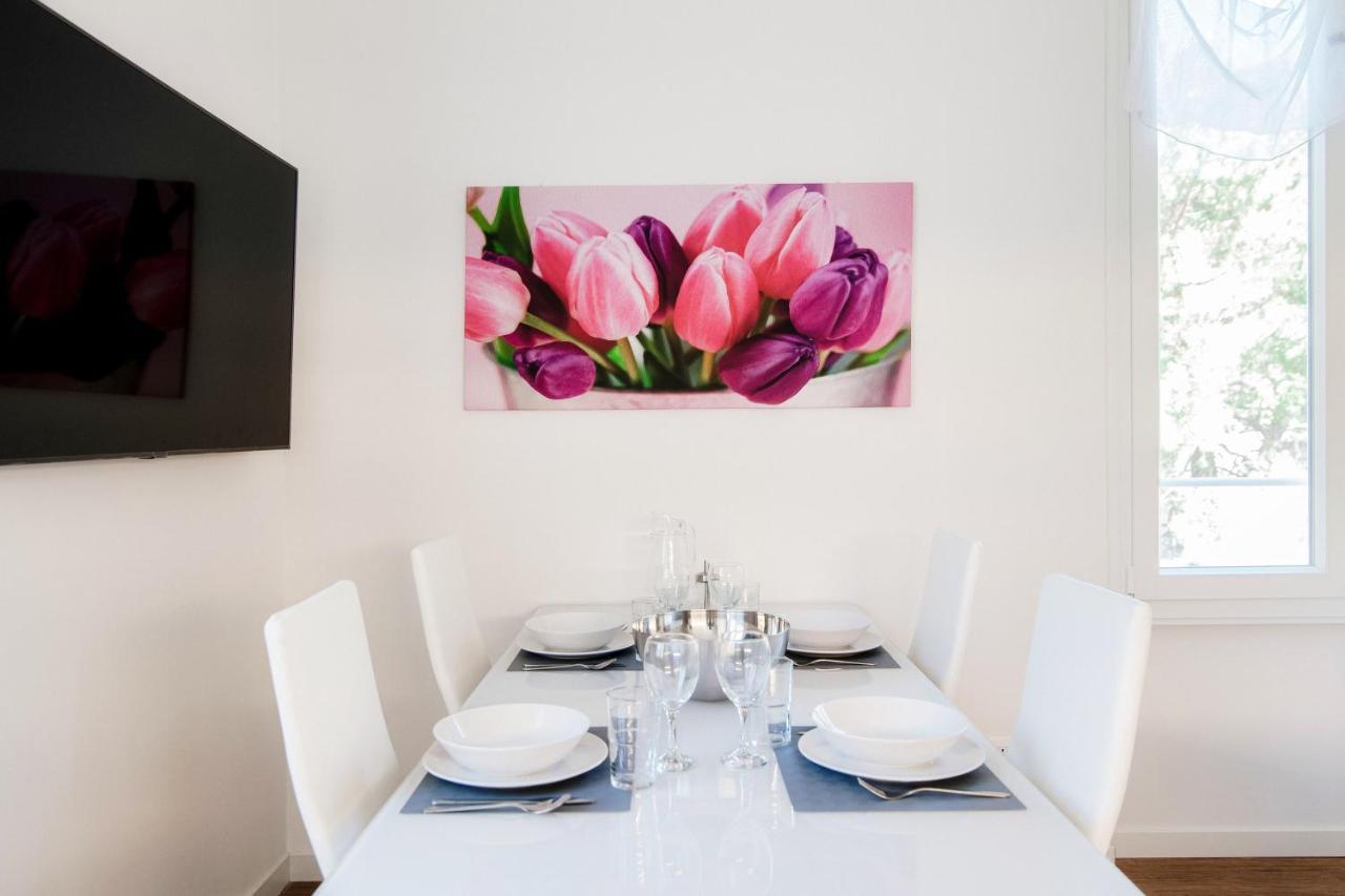 White Loft Como Central - The House Of Travelers Exterior foto